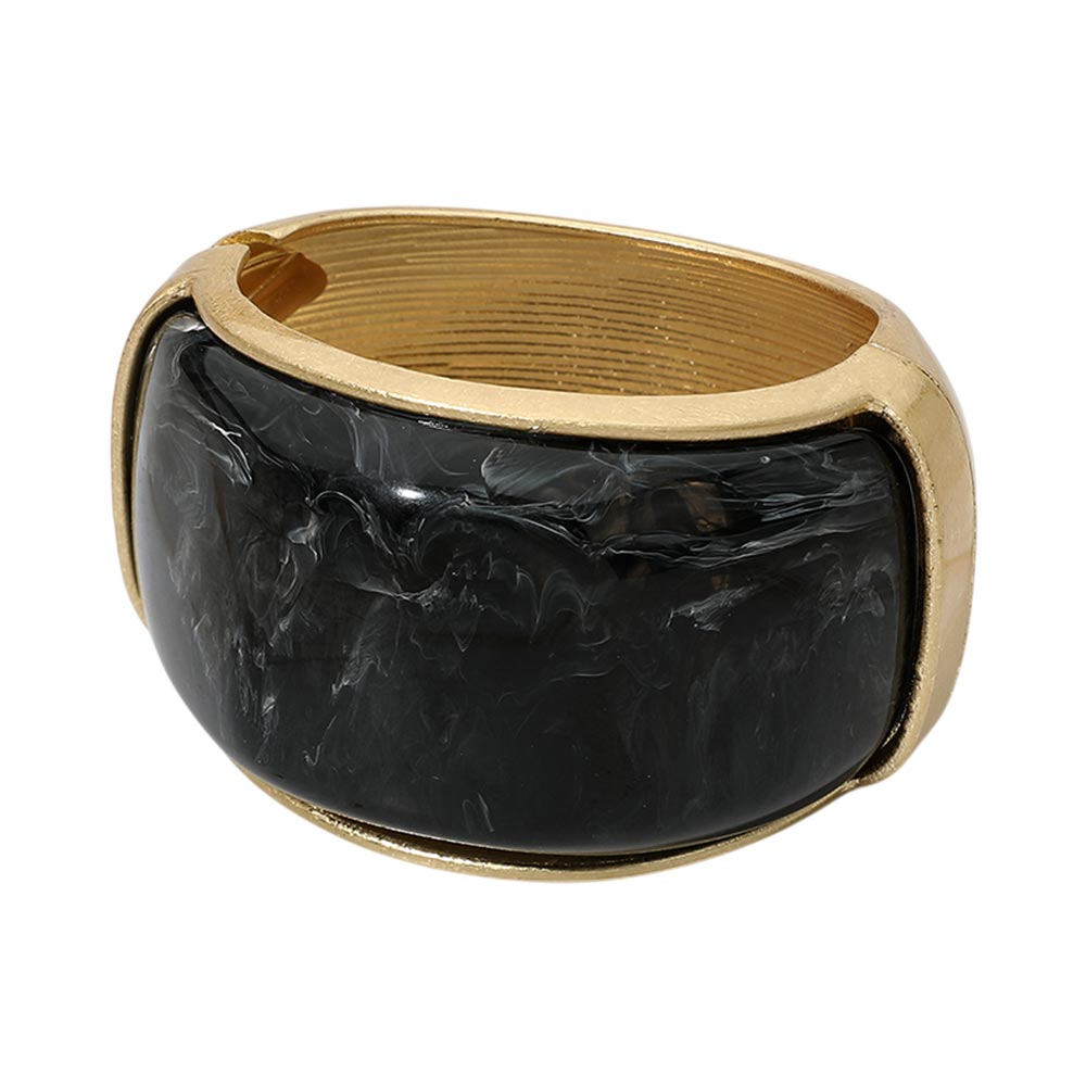 VIOLETTE SCULPTURAL BANGLE