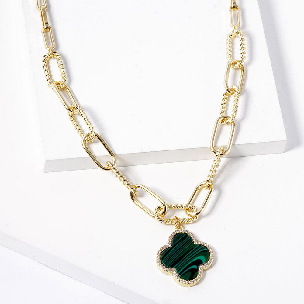 VALLIE NECKLACE