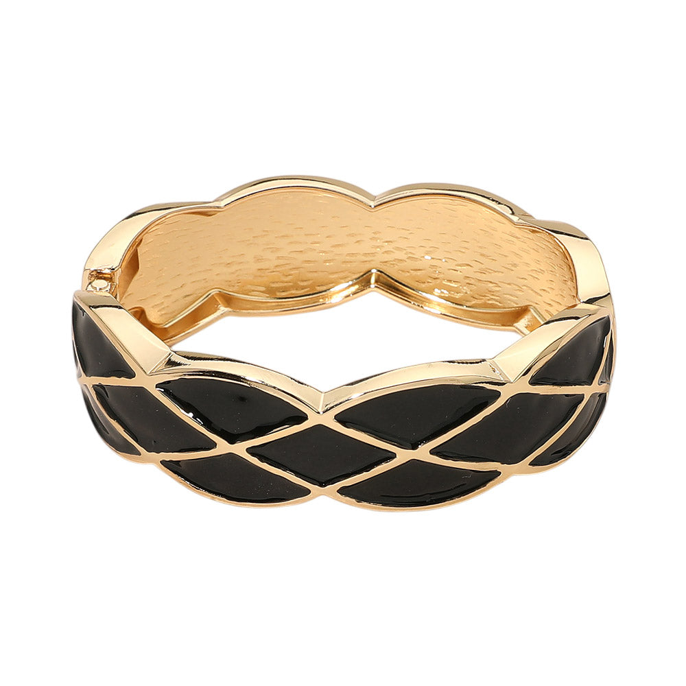 VIRELLE QUILTED ENAMEL BANGLE
