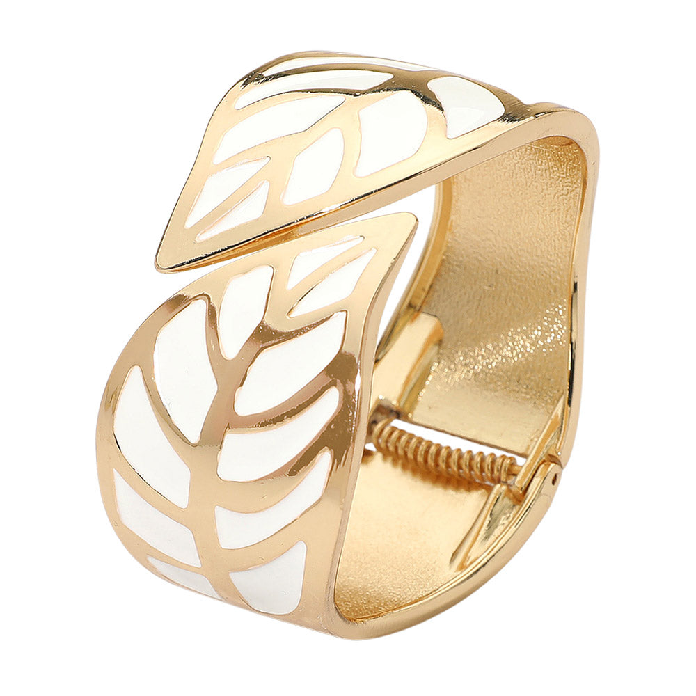 WIDE LEAF BANGLE BRACELET
